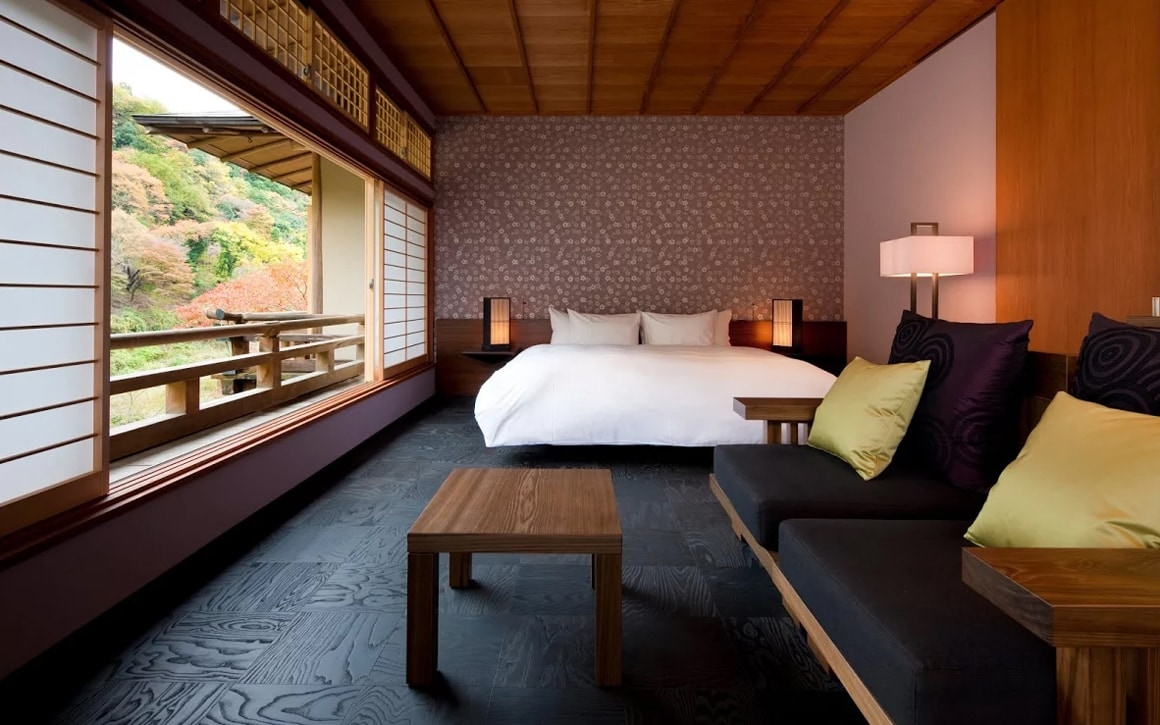 Hoshinoya Kyoto: Riverside Ryokan Sanctuary & Arashiyama Forest Retreat Guide 2026